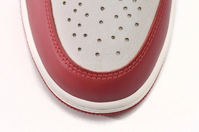 Kicked Out Shoe Store and Found 1 Retro Jordan DZ5485-612 Lost High OG Chicago 0811